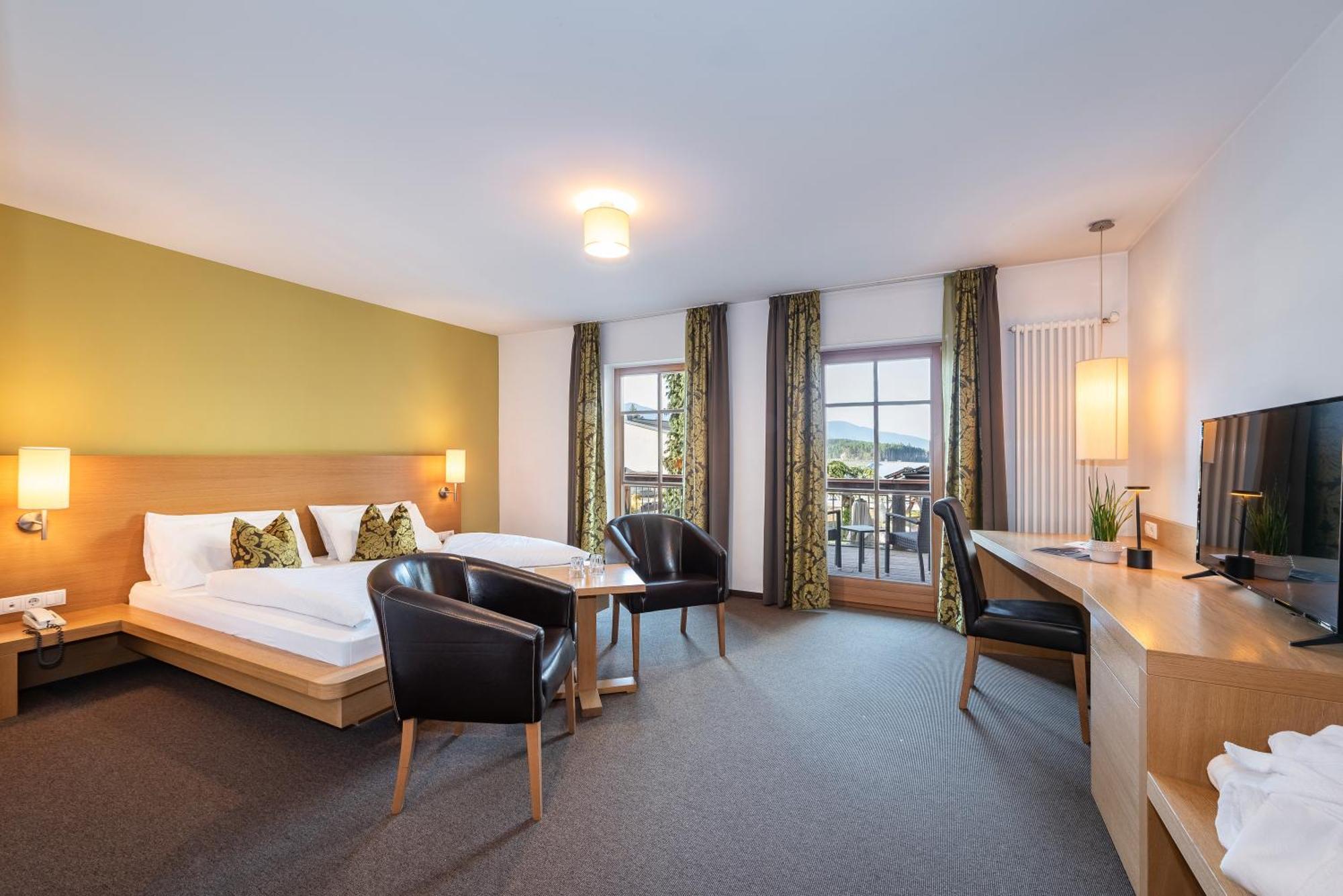 Hotel Langhof Natz-Schabs エクステリア 写真